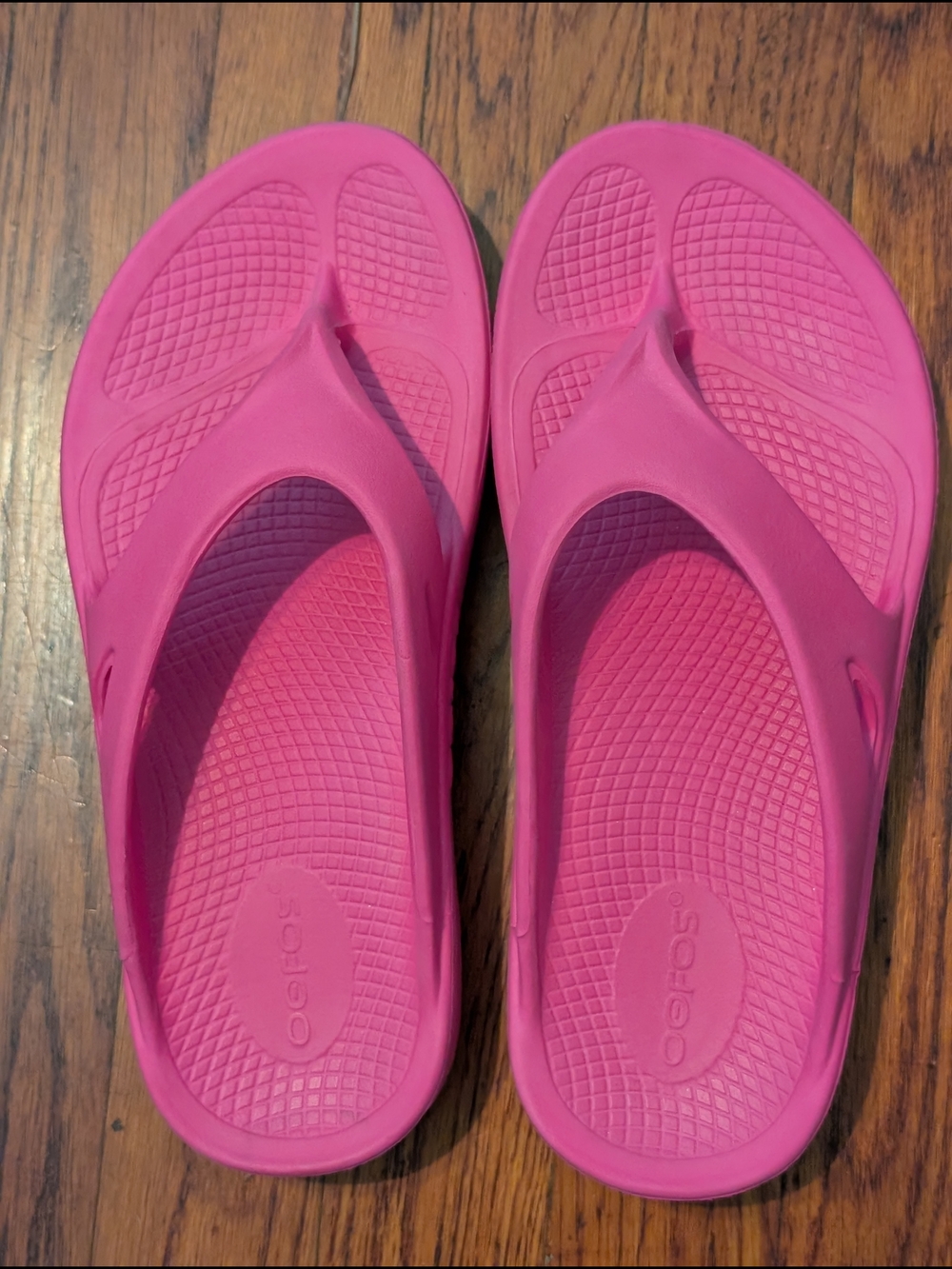 Oofos Pink Recovery Flip Flops